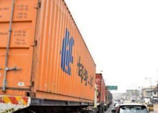 Trucks have been parked on Lagos bridges forever, compounding traffic problems (The Cable)