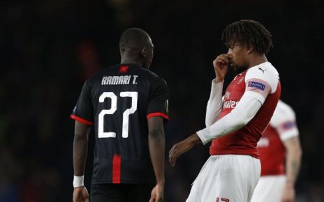 Alex Iwobi held his nose to Hamari Traore during a back and forth and fans have had a lot to say about it (Getty