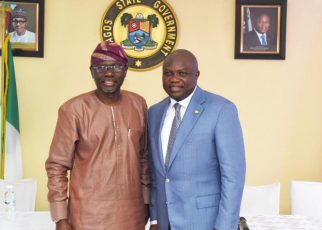 Ambode played host to bitter rival Sanwo-olu in his office after the primary election (Lagos state govt)