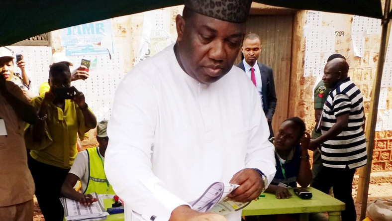 Ifeanyi Ugwuanyi votes at his polling unit